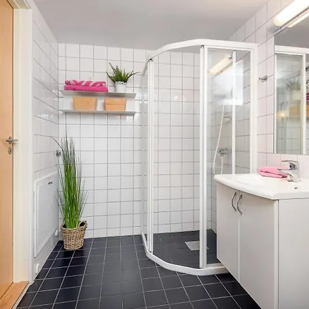 Top-floor In The Heart Of Apartment